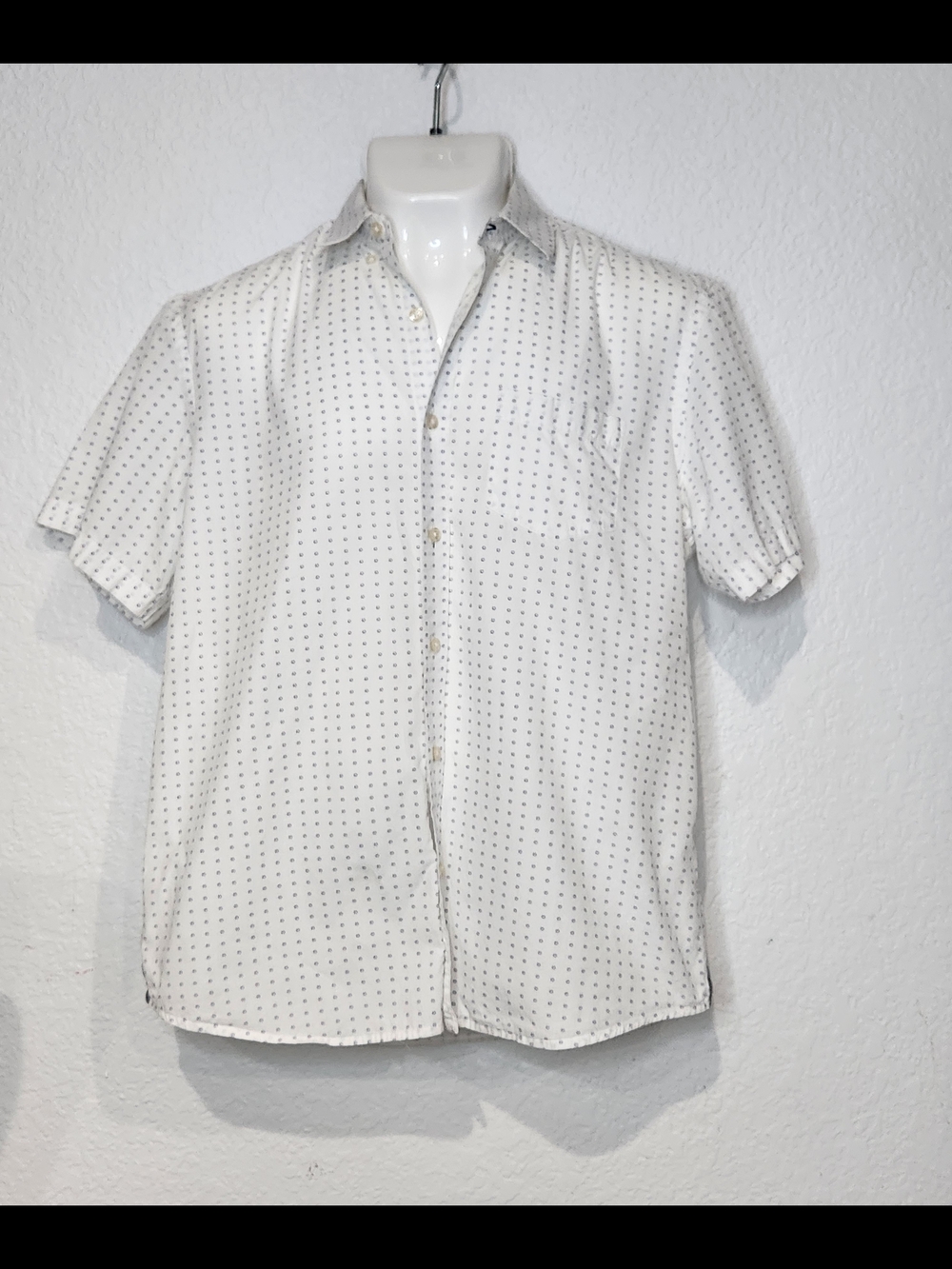 Carven White Short-Sleeve Button-Down Shirt with Micro Dot Pattern